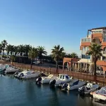 T2 Au Calme A 200M De La Plage Avec Parking Prive