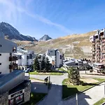 Appartement Familial Au Pied Des Pistes Avec Balcon Et Services Inclus A Tignes Val Claret - Fr-1-641-12