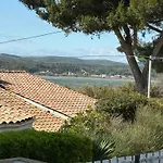 Vue Sur L'Etang De Thau