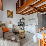 Appartement Duplex 6 Pers A 300M De L'Ocean - Balcon Sud, Cuisine Equipee, Proche Centre - Fr-1-521-99