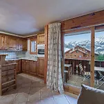Duplex Lumineux A Meribel Avec Cheminee, Terrasse Et Acces Aux Pistes - Fr-1-566-31