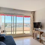 Appartement T2 Avec Terrasse, Climatisation Et Parking - Fr-1-715-22
