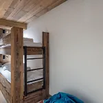 Appartement Neuf Avec Cuisine Equipee Et Parking A Meribel - Fr-1-565-80