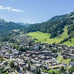 Grand Chalet De Charme Pour 14 Pers. A 500M Des Telecabines, Avec Ascenseur Et Wi-Fi - Fr-1-754-8