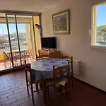 Studio Cabine A Gruissan Pour 4 Pers. Avec Loggia Et Parking Prive - Residence Voile D'Oc - Fr-1-784-11
