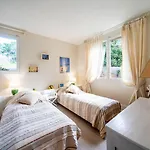 Villa Baradarena Avec Piscine Chauffee Et Jardin Pour 10 Personnes