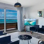 Bel Appartement Face A La Plage