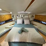 Yacht La Rochelle, 5 Pers, 2 Sdb