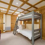 Chalet Exquis A Courchevel 1850, Pres Des Pistes, Jusqu'A 10 Personnes - Fr-1-772-5