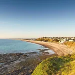 Maison Avec Jardin Pres De La Mer - Fr-1-361-560