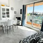 Residence Eugenie - T2 Renove 4 Pers. En 1Ere Ligne, Acces Direct Plage Mae-9664