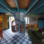 3-Bedroom House - Quiet Garden
