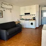 Bright Studio With Sea View