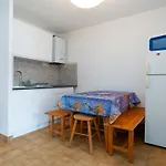 Apartment Le Jean Barth II By Interhome