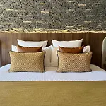 Cocoon Inn
