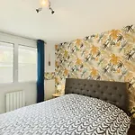 Appartement A Quelques Pas De La Plage Avec Jardin