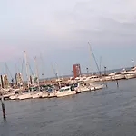 Les 2 Dauphins