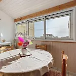Magnificent Apartment - Near The Beach