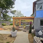La Maison Bleue