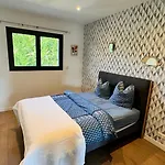 Luxueuse Villa Contemporaine Avec Piscine A Deux Pas Des Plages De Biarritz