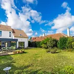 Maison Spacieuse Avec Wi-Fi Et Parking, Proche Plage - Fr-1-821-16