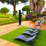 Logement De Prestige Avec Piscine Vue Sur Le Golf De La Grande Motte