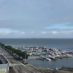 L'Ancre D'Or, Vue Mer Et Plaisance, Terrasse, Parking Et Plage A 2 Min