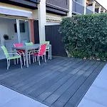 Appart Rez De Chaussee Avec Terrasse, Proche Plage, Parking - Fr-1-749-93