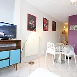 T1 Renove Avec Gout, Proche Thermes, Avec Wifi - Fr-1-553-302