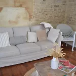 La Belle Escale
