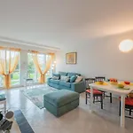 Appartement Central Avec Grande Terrasse, Garage Et Wifi - Fr-1-197-620
