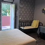 La Chaumiere