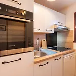 Locmariaquer : Maison 3 Pieces Avec Jardin, Veranda Et Parking A 900M De La Plage, Pour 4 Personnes - Fr-1-477-36