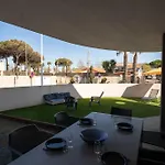 Grand T3 Neuf Climatise Avec Wifi A 100M De La Plage