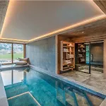 Chalet Moderne Avec Piscine Interieure Et Hammam - Fr-1-569-76