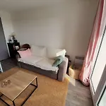 Studio Proche Plage Avec Balcon, Petit Garage Et Animaux Admis - Fr-1-324-561