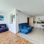 3683-Appartement En Front De Mer