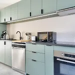 Belle Maison Pour 8 - 250M De La Plage - Terrasse