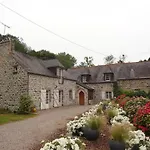 Le Vaugalon, Maison Grande Capacite