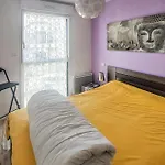 Stunning Apartment In Saint-Gilles-Croix-De-