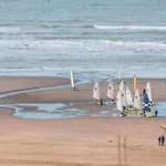 Appartement Avec Terrasse Et Parking Au Touquet - Fr-1-821-22