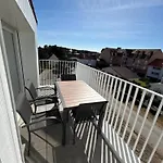Le Spot