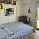 Appartement 3 Chambres, Tres Lumineux, Plages Et Centre Ville A Pied
