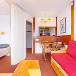Appartement 2P Pour 5 Avec Balcon Sud, Tv, Wifi, Casier A Skis - Fr-1-314-260