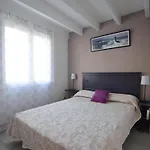 Maison Plage A 900M, 3 Chambres, Terrasse, Barbecue, Parking, Proximite Commerces, Calme Assure - Fr-1-705-61