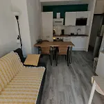 Appartement Moderne Avec Climatisation Et Parking Au Coeur De Canet Plage - Fr-1-732-91