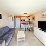 Studio Cabine Idealement Situe Vue Mer, Les Indes Galantes, Piscine, Parking