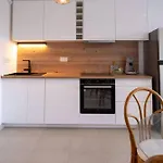 66 Suite A108