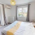 Grande Villa 5 Chambres Avec Jardin A Vic-La-Gardiole - Fr-1-785-18