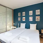 Family Stay - In The Heart Of Honfleur 8 Guests Private Garden